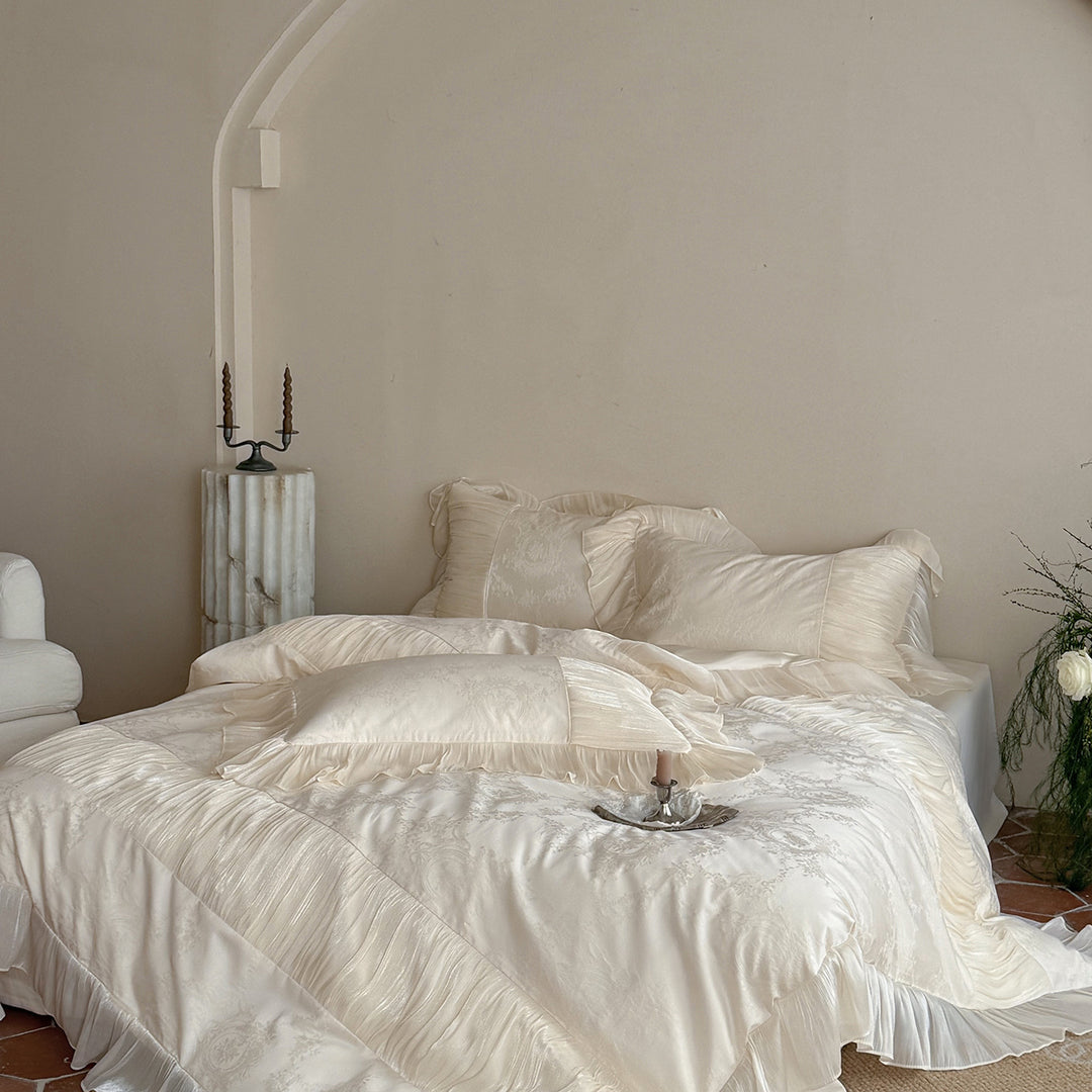 Ruffled Satin-Trim Jacquard Duvet Cover Set