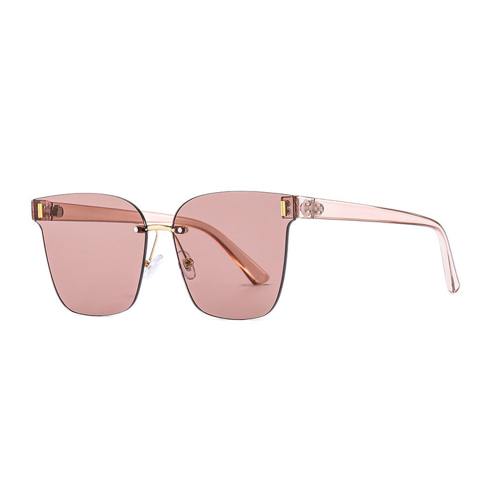 Women’s sunglasses in a modern design with a wide frame Stornfield