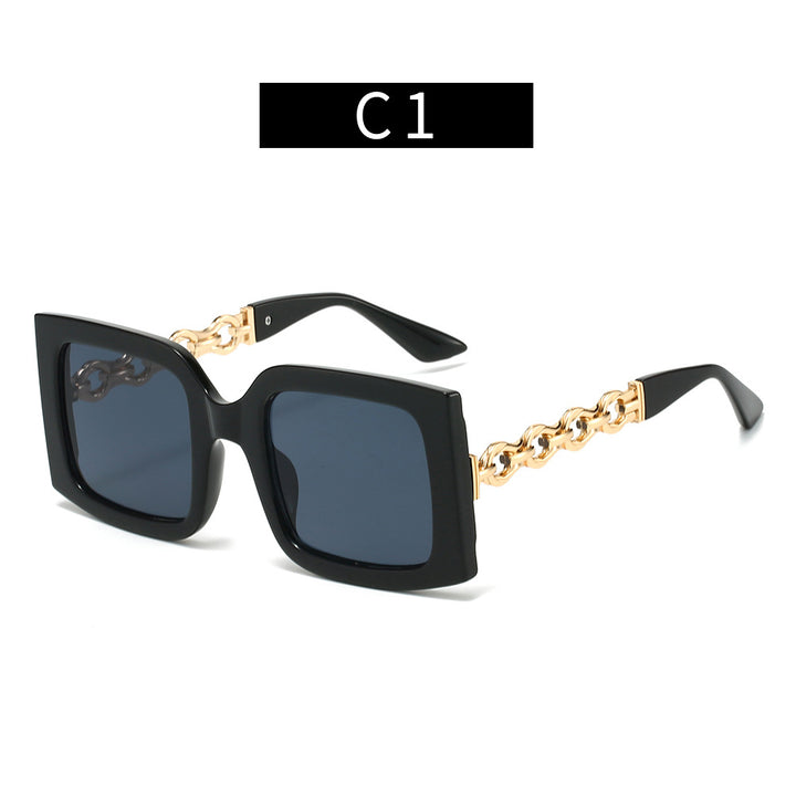 Ladies elegant sunglasses with luxurious chain details Stornfield