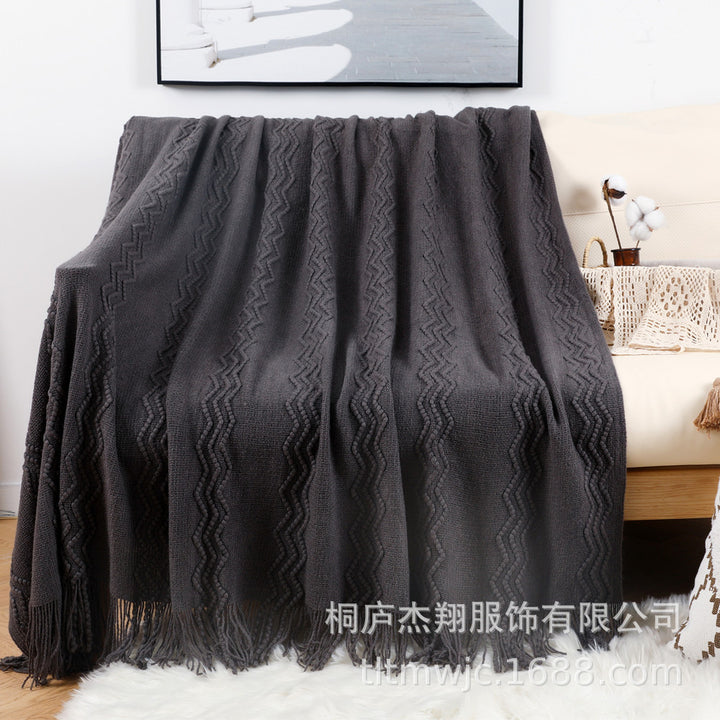 Women Comfortable Knitted Blanket with Modern Zigzag Pattern Stornfield