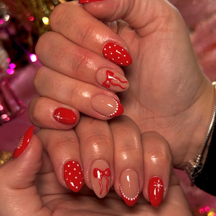Artificial nails with festive Christmas design Stornfield