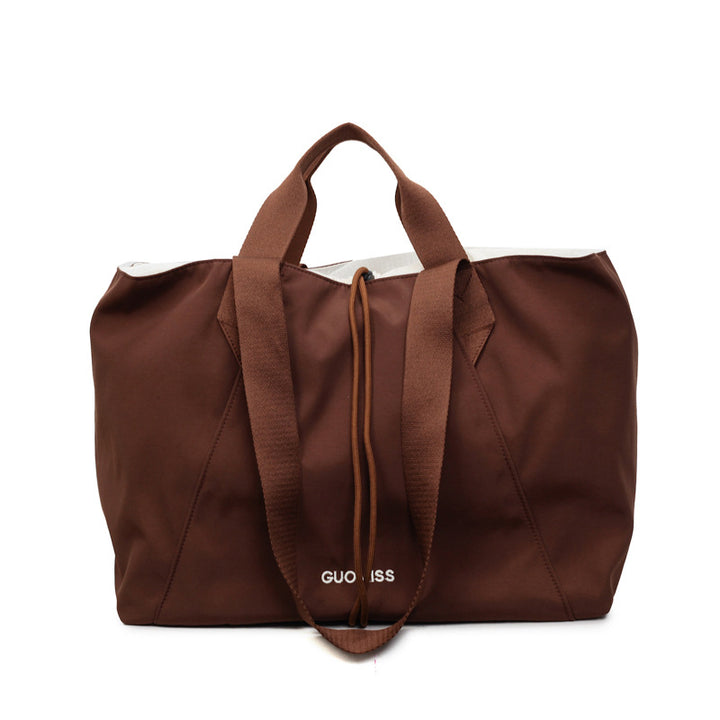 Sporty Travel Bag With Innovative Inner Pocket Stornfield