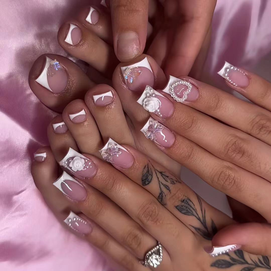 Elegant Decorative Press-On Nail Art Set Stornfield