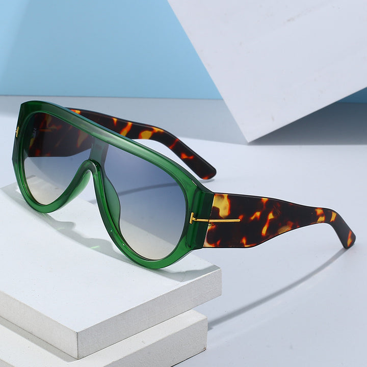 Women's fashionable sports sunglasses with high-quality UV protection and sturdy frame Stornfield