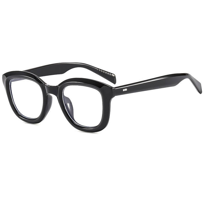 Women’s Fashion Sunglasses in Elegant, Transparent Design Stornfield