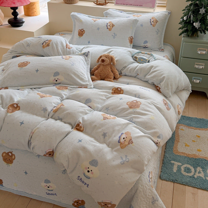 Plush Teddy-Print Reversible Comforter Set