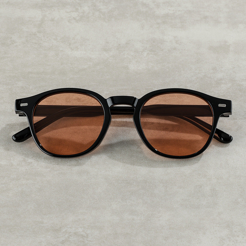 Vintage-Inspired Round Frame Sunglasses Stornfield