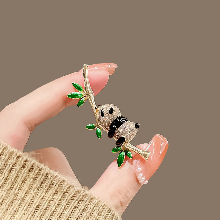 Playful Panda Brooch Stornfield