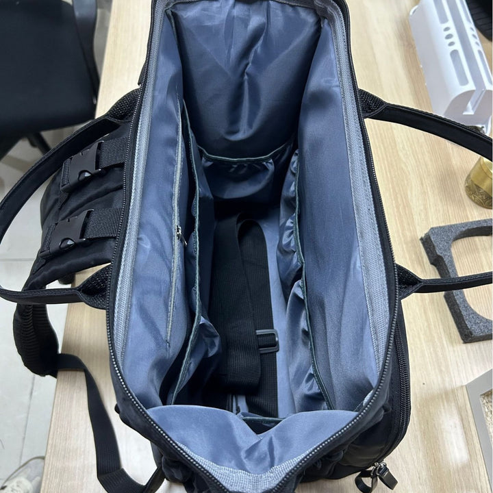 Elegant Weekender Bag with Multiple Compartments Stornfield