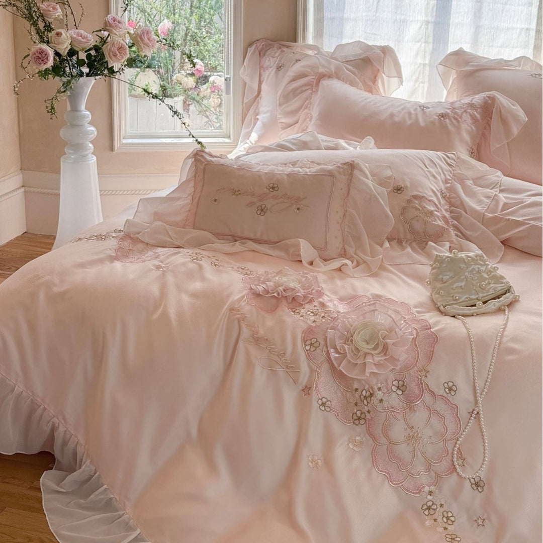 Romantic bedding set made of cotton satin with ruffle, fine 3D flower embroidery and frills