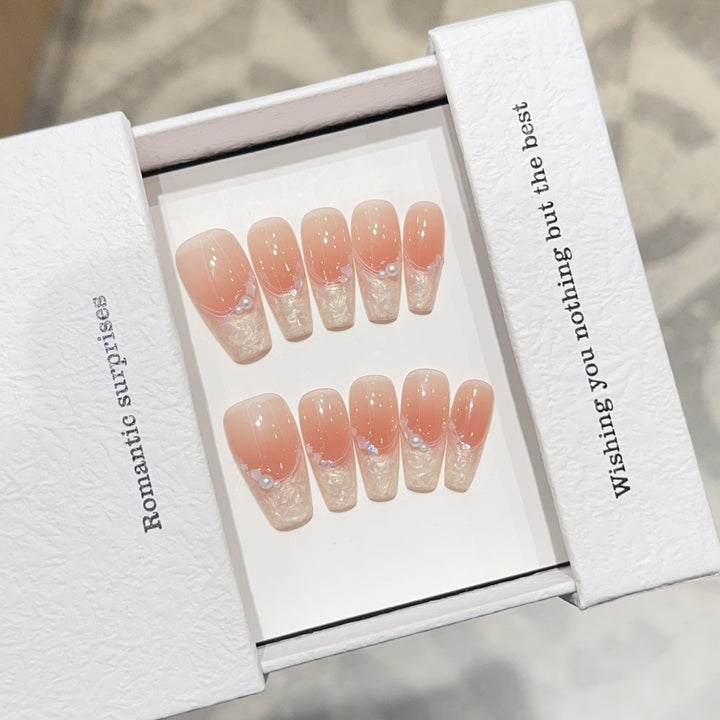 Artificial Nails in Romantic Ombre Design Stornfield