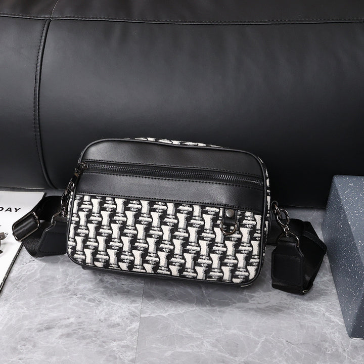 Elegant shoulder bag with structured design Stornfield