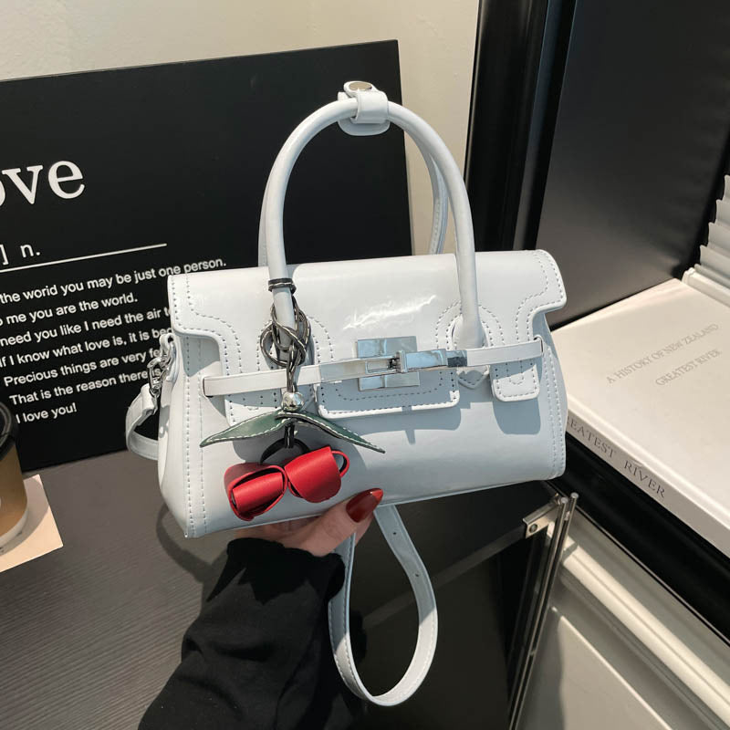 Fashion-Forward Structured Handbag Stornfield