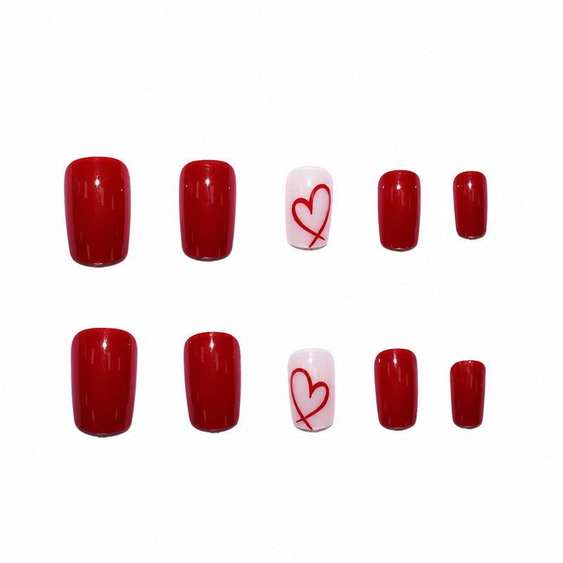 Premium Press-on Nails with Heart Design Stornfield