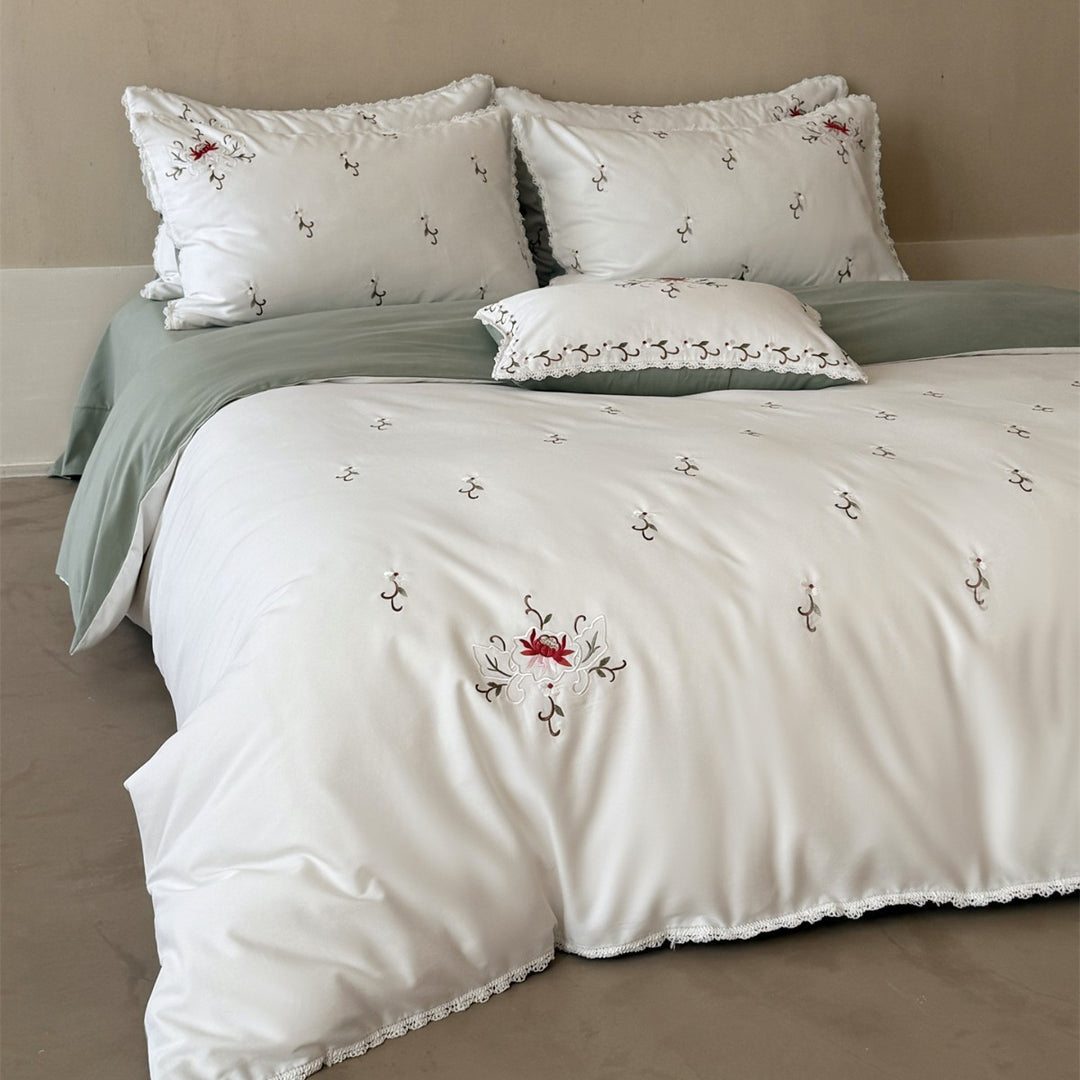 Botanical Embroidered Cotton Sateen Duvet Cover with Scalloped Lace Trim