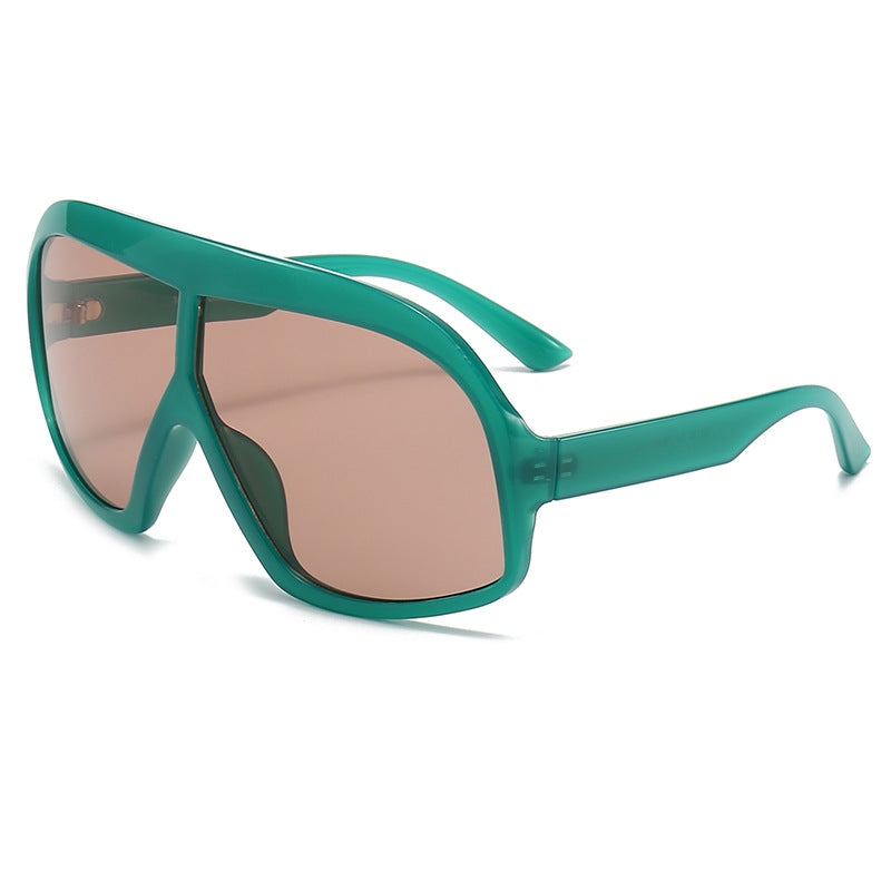 Women's sporty sunglasses with wide frame and polarized lenses Stornfield