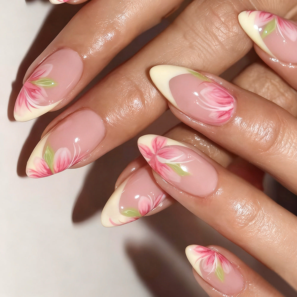 Floral Accented Long-Lasting Press-On Nails Stornfield