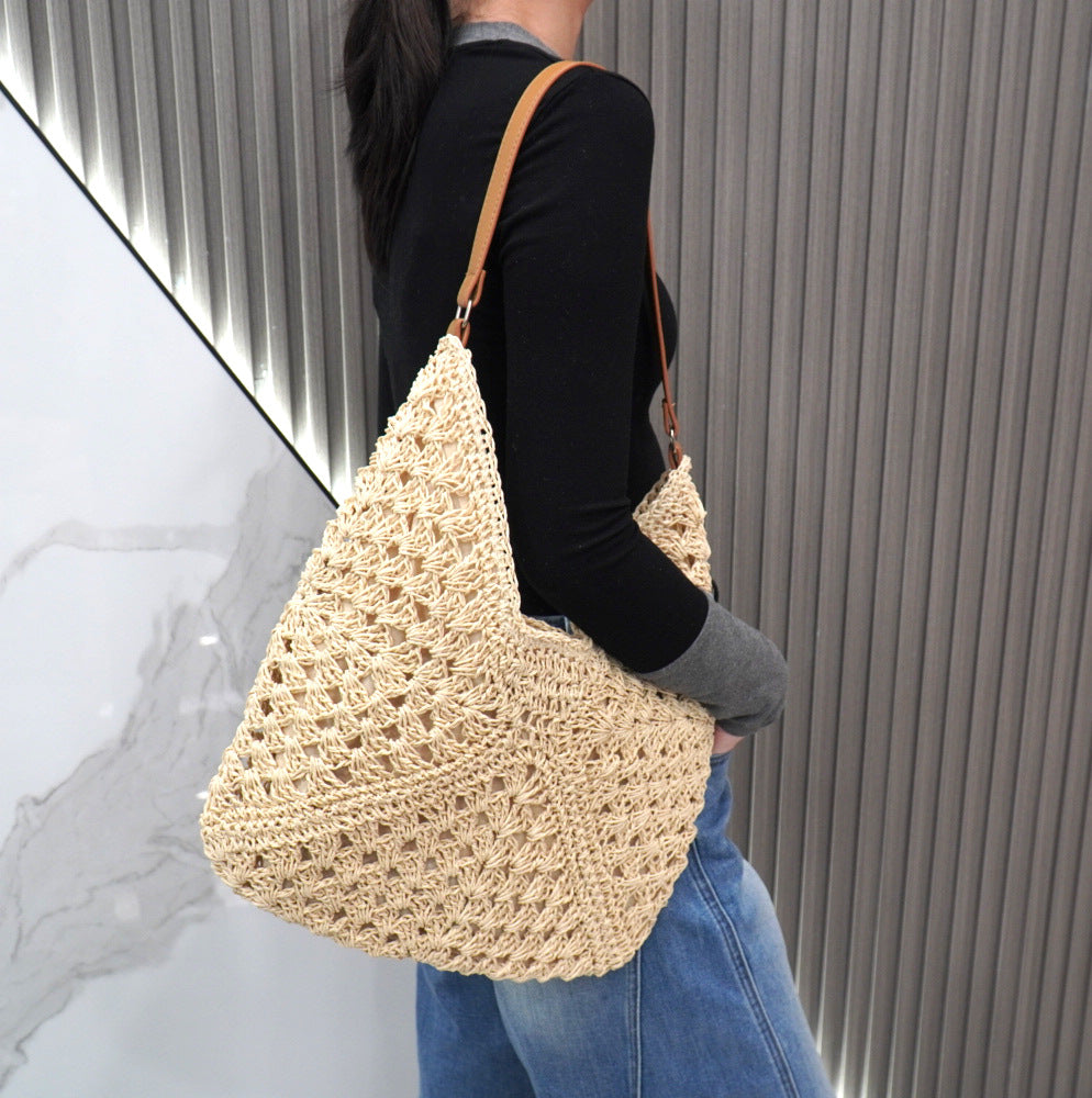 Large macrame bag with leather accents Stornfield