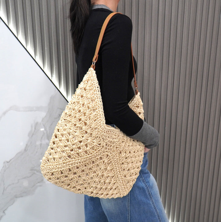 Large macrame bag with leather accents Stornfield