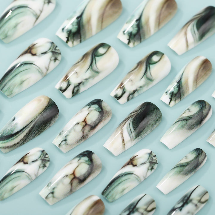 Artificial Nail Art Nails in elegant marble design Stornfield