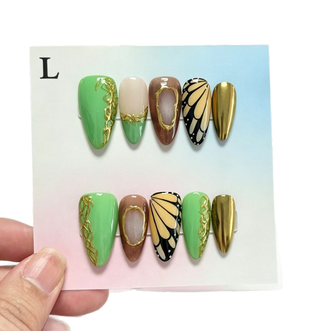 Artistic Press-On Nail Set with Luxury Floral and Gold Designs