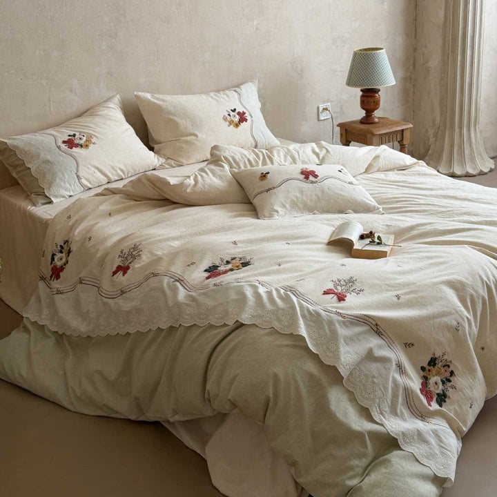 Vintage-inspired linen-cotton bedding set with flower garland embroidery