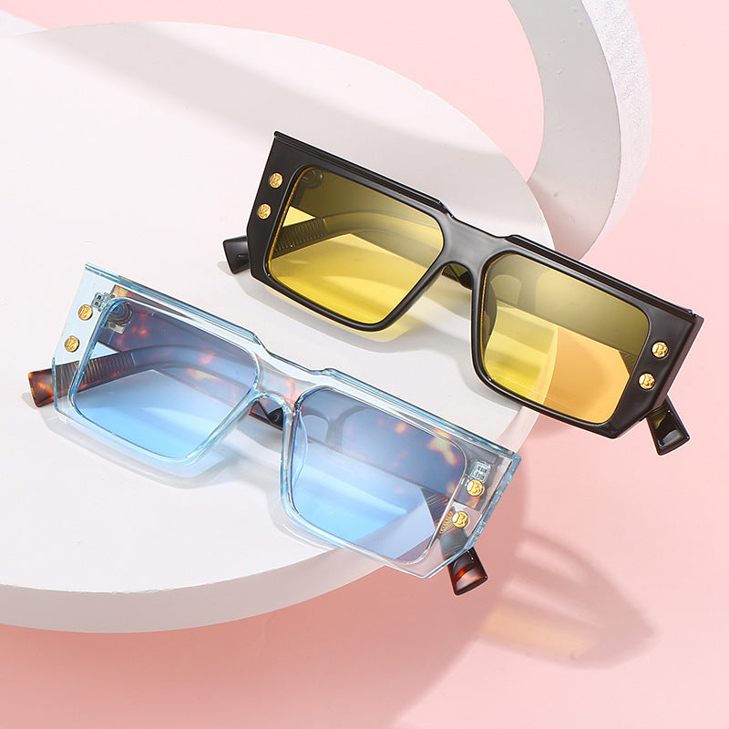 Women's fashionable clear glasses with golden accents Stornfield