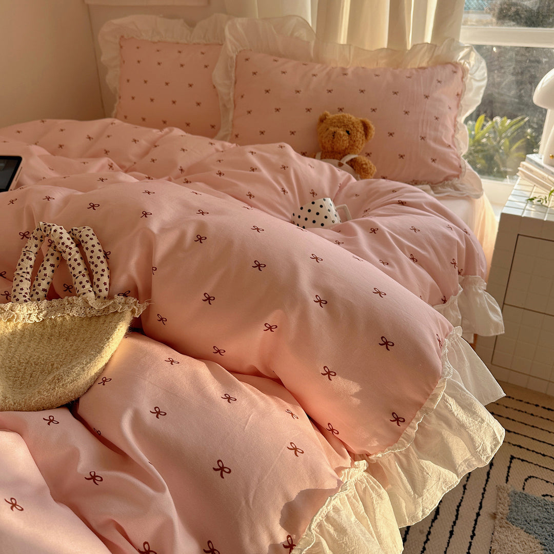 Playful Bow Patterned Bedding Set