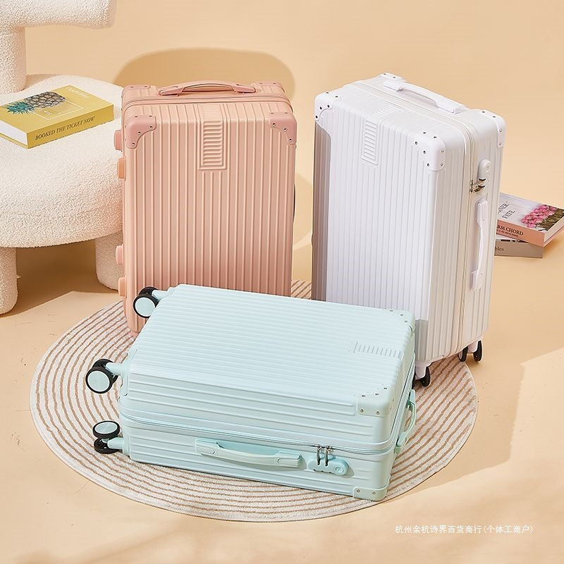 Hard-shell suitcase with double safety lock and flexible interior Stornfield