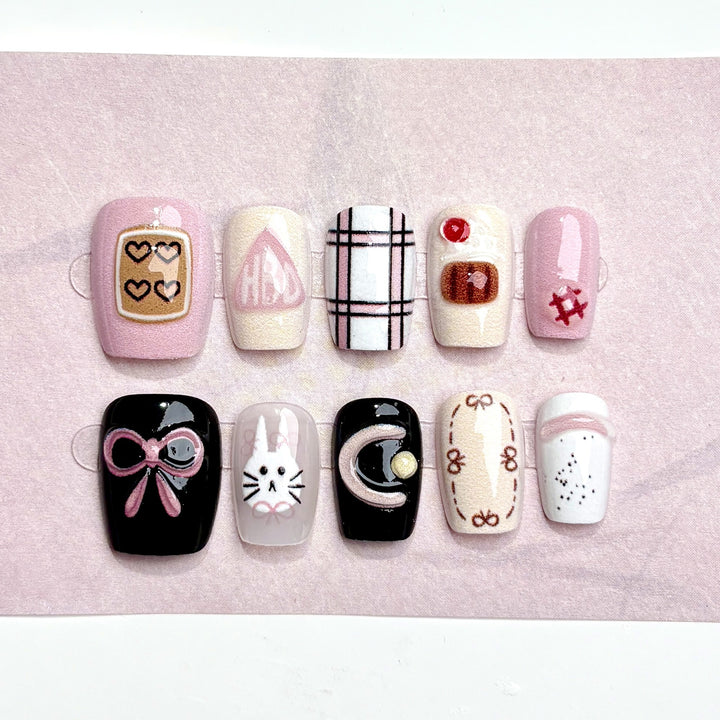 Artistic Nail Art Press-On Designs