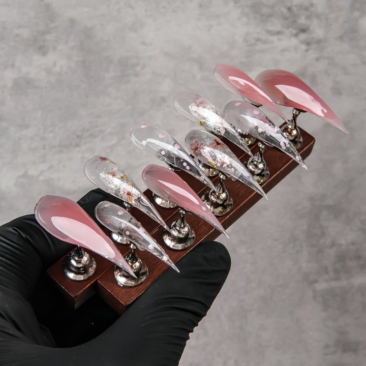 Stiletto Press-On Nail Art Set with Stylish Metallic Accents