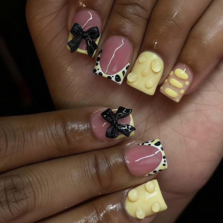 Creative Decorative Press-On Nail Set Stornfield