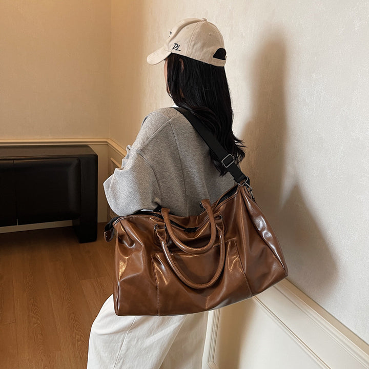 Practical everyday duffel bag with sturdy handles Stornfield