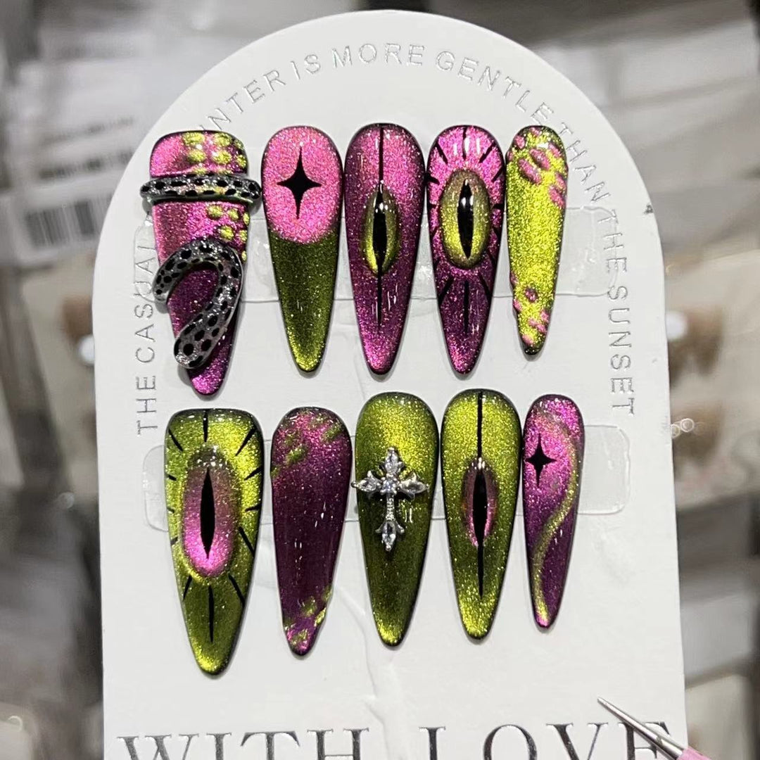 Reusable Press-On Nail Set Stornfield