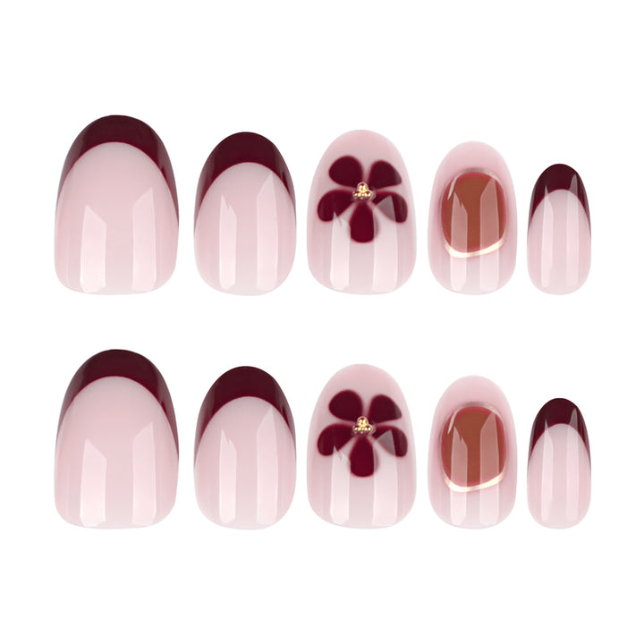 Elegant Nail Art with Floral Accents and Golden Details Stornfield