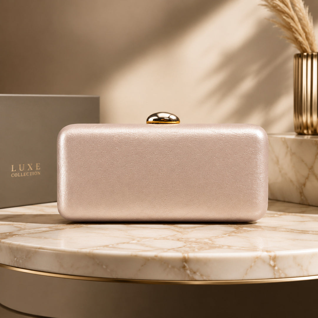 Elegant Structured Clutch
