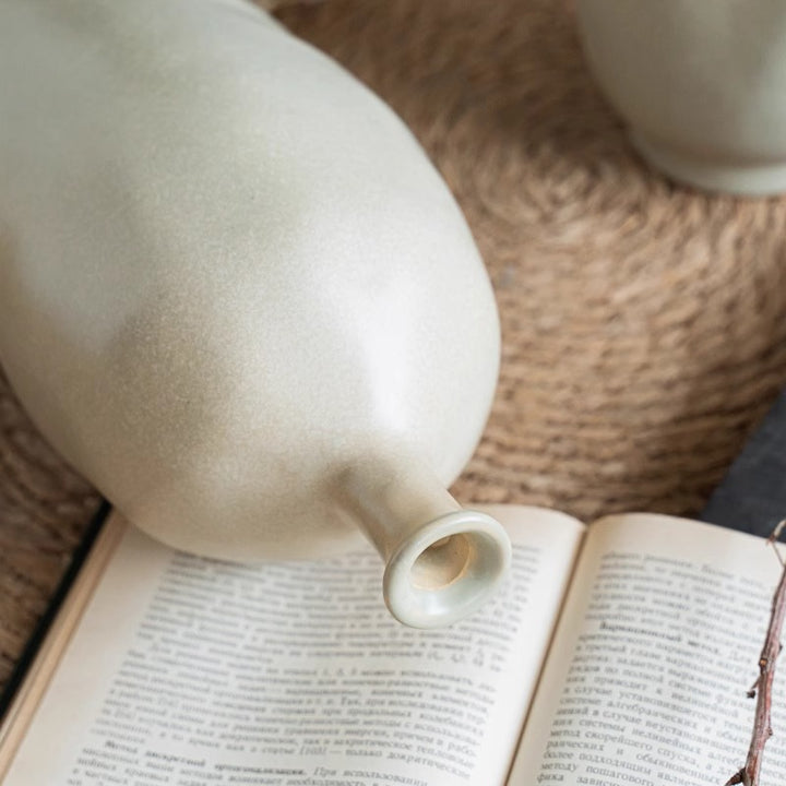 High-quality Modern Ceramic Vase Stornfield