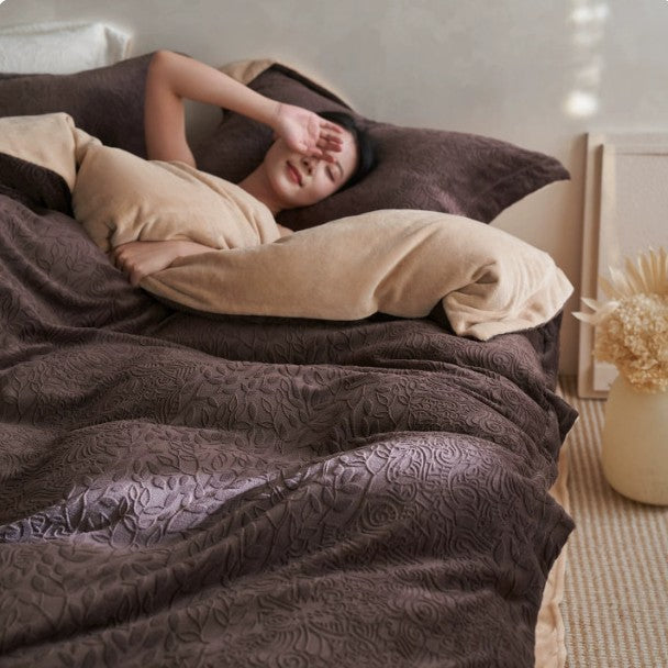Textured Quilted Duvet Cover Set with Embossed Leaf Jacquard and Matching Pillow Shams