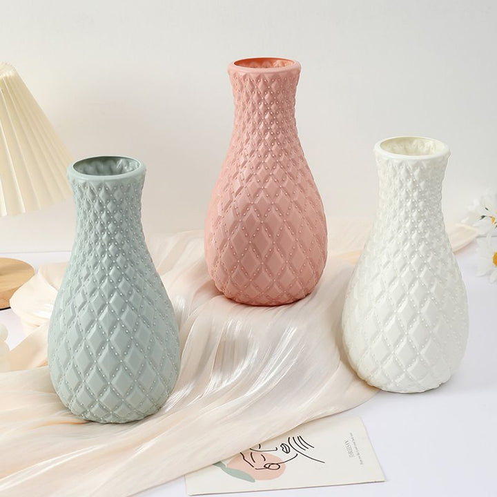 Decorative Textured Ceramic Vase Stornfeild
