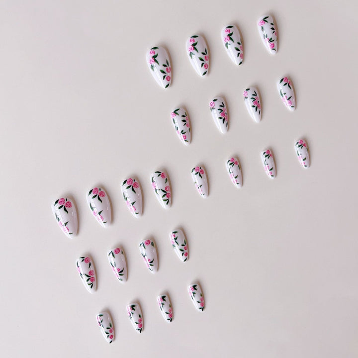 Artificial nail set with romantic rose designs Stornfield
