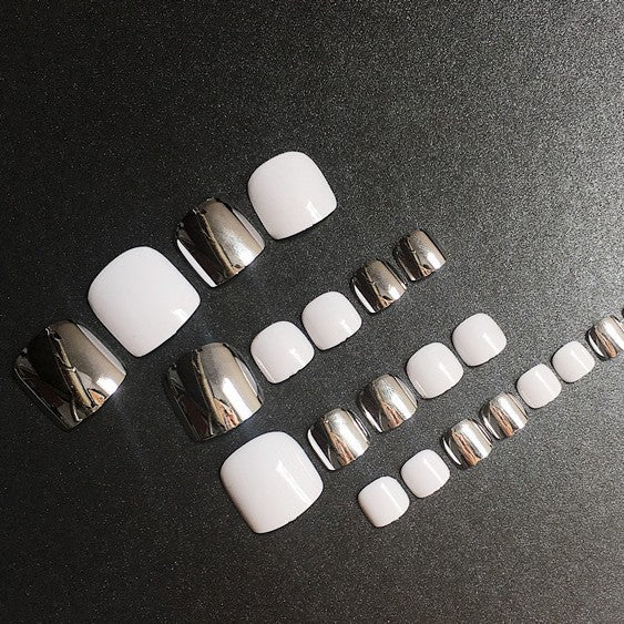 Premium Decorative Press-On Toenail Art Stornfield