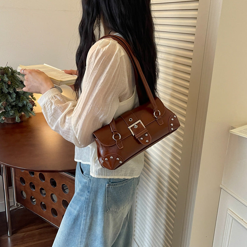 Elegant Buckle Detail Handbag