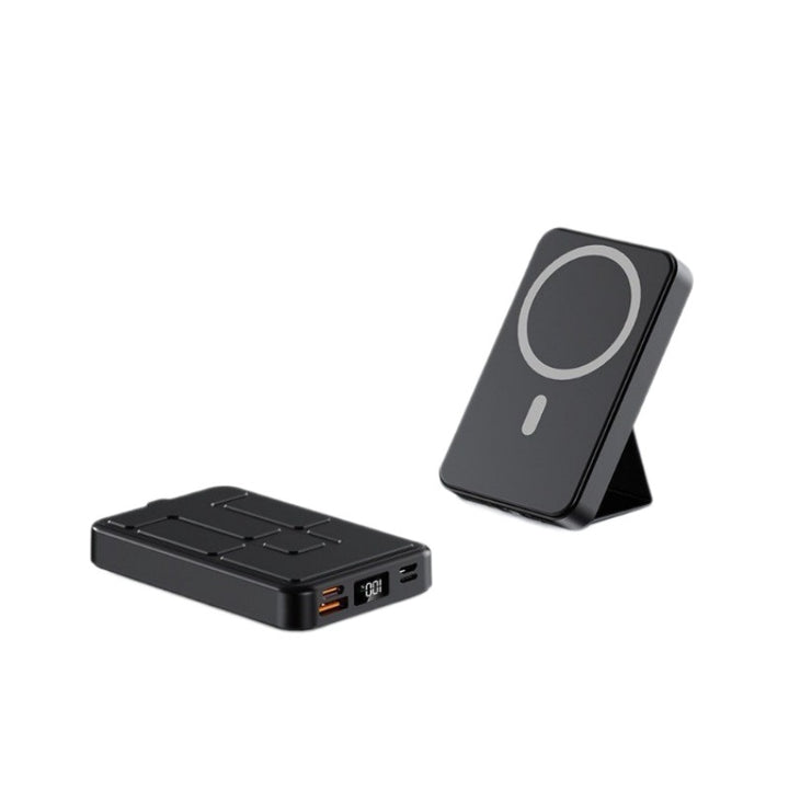 Portable Magsafe Powerbank with Integrated Stand and Digital Display Stornfield
