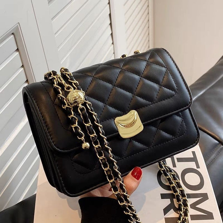 Quilted Chain-Detail Crossbody Handbag Stornfield