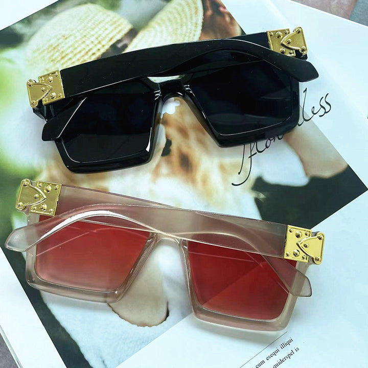 Trendy Oversized Sunglasses Stornfield