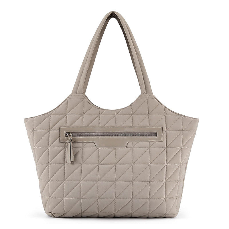 Padded handbag with textured design Stornfield
