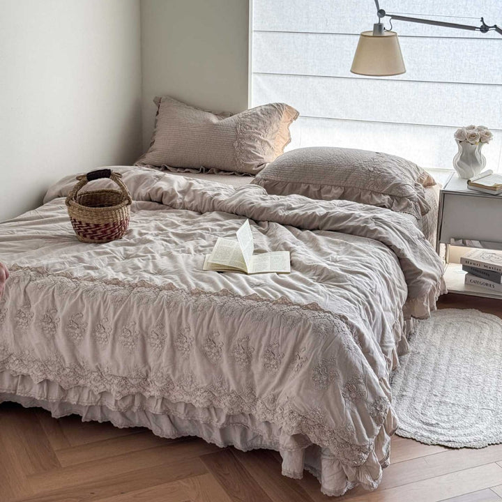 Ruffled Embroidered Cotton Duvet Cover Set with Lace Trim