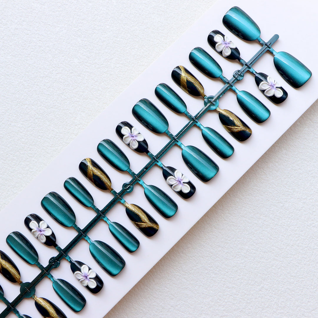 Elegant Press-On Nail Set with Floral Embellishments Stornfield