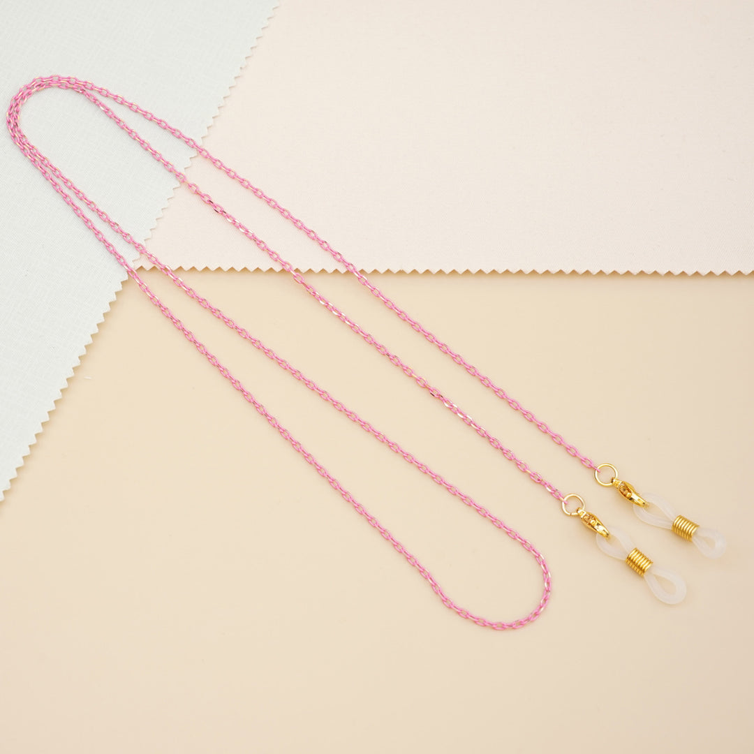 Elegant Link Chain Eyewear Holder Stornfield
