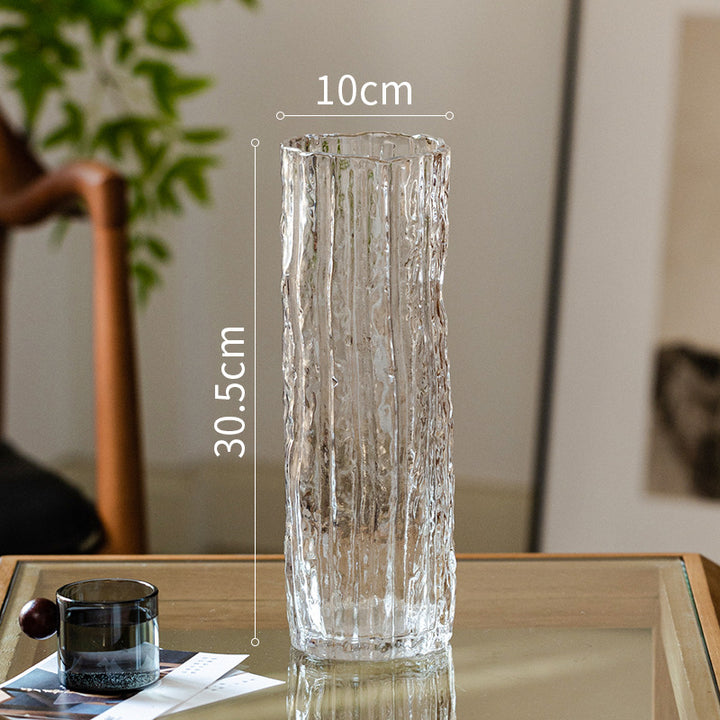 Artful Glass Vase in Modern Design Stornfield